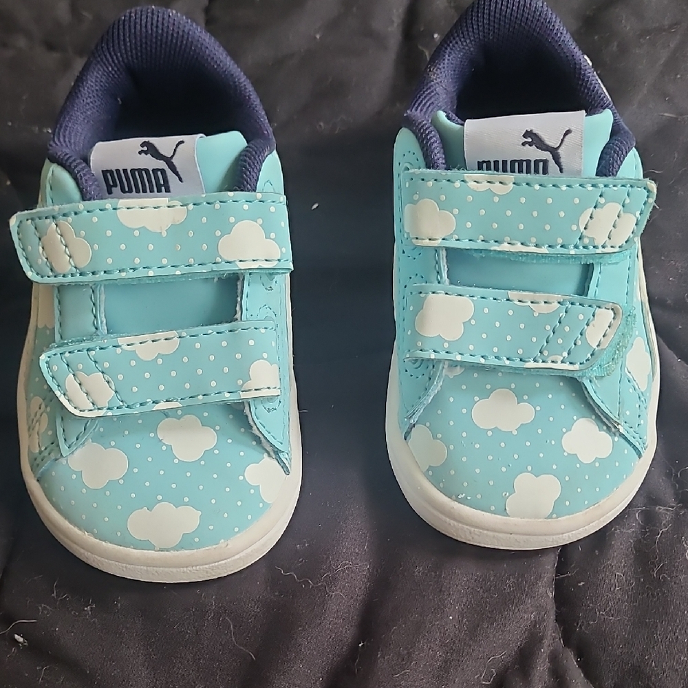 Puma Kids Sneakers with Blue and White Cloud Design
